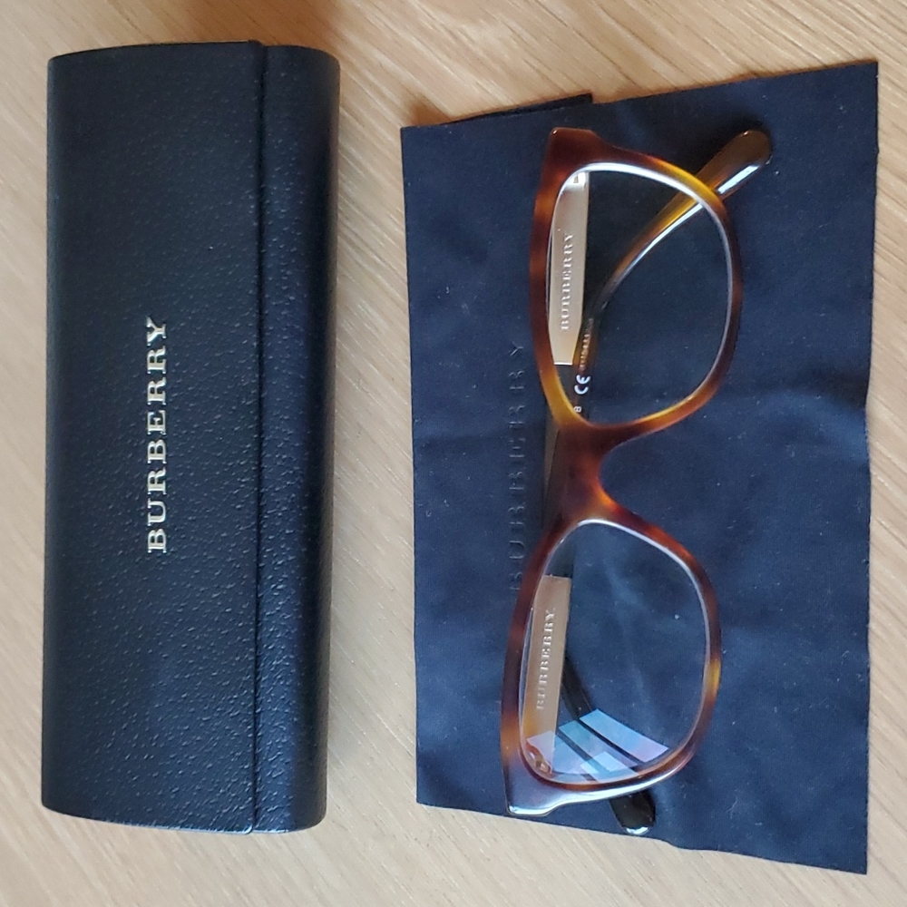 Burberry Tortoise Shell Glasses - Picture 4 of 4